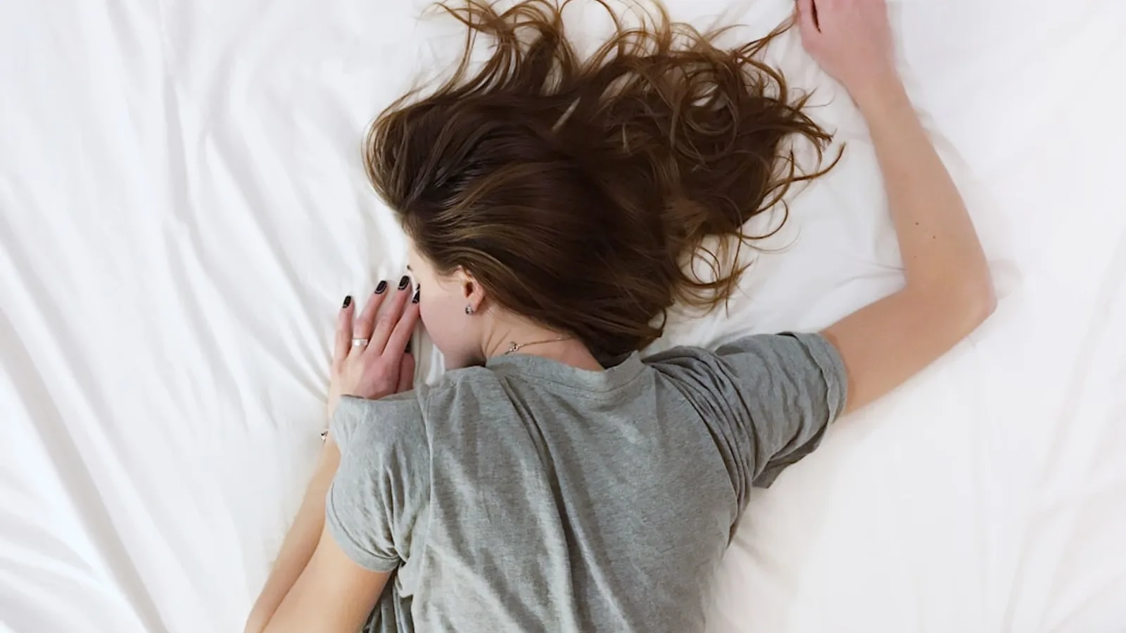 Why Do We Dream? What the Neuroscience Says