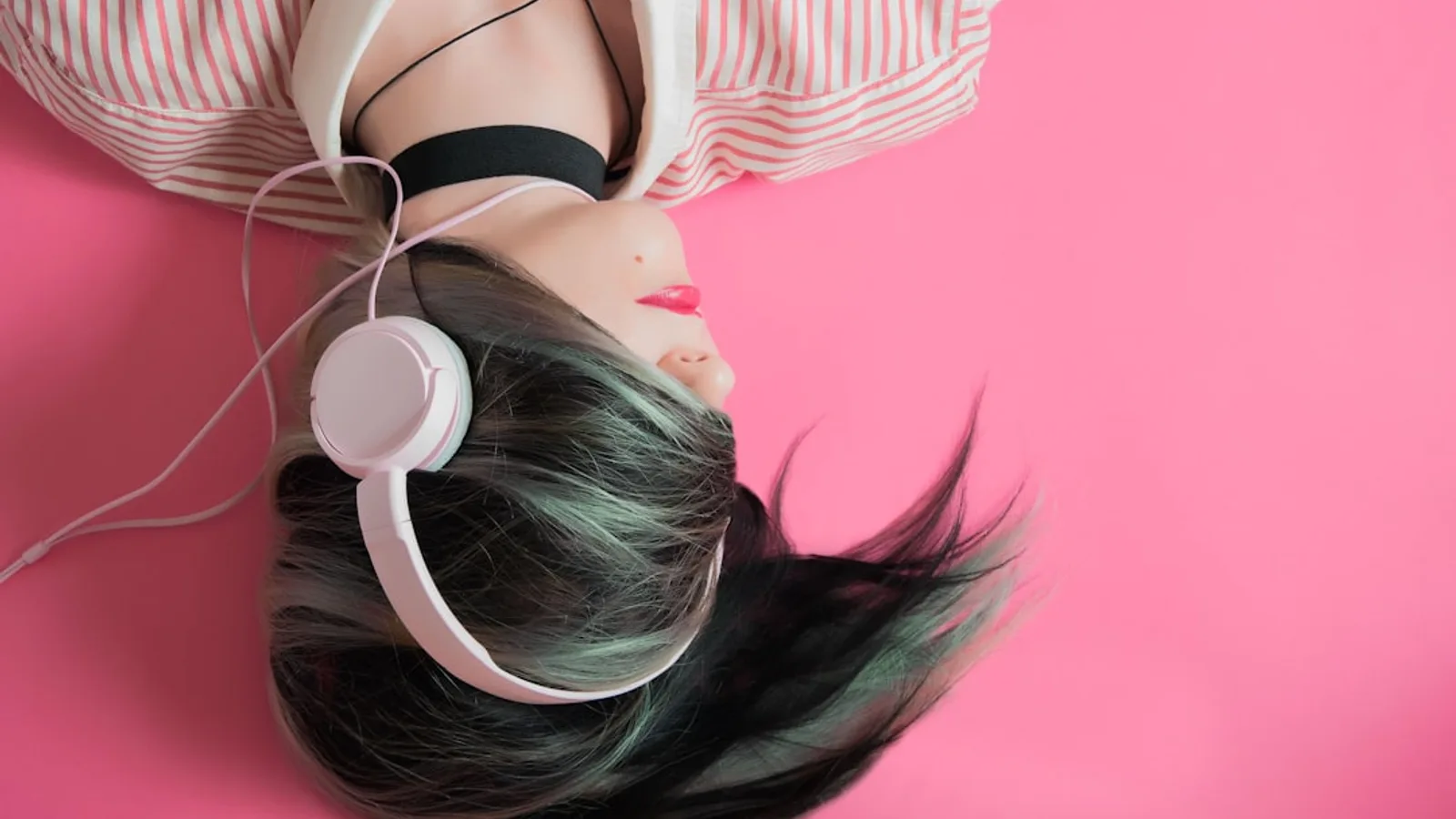 Why Do We Like Music? The Evolutionary Biology of Sound